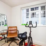 Pass The Keys Charming Lux 1 Bed-Highburyfields-2 Mins From Tube